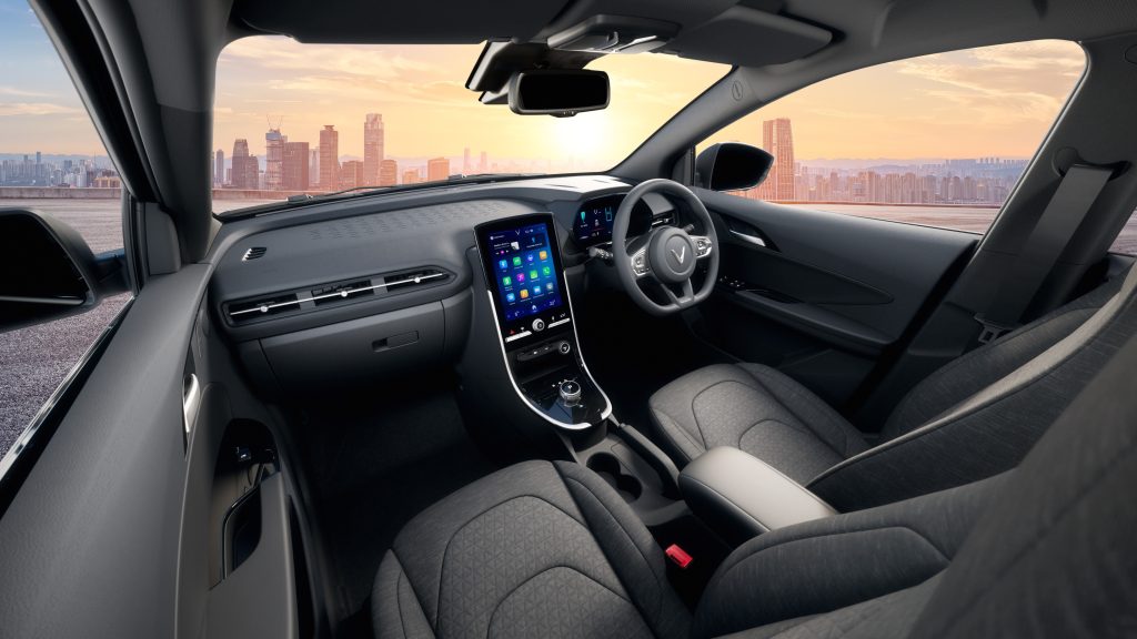 VFe34_InteriorFront_SH02.05 copy_1